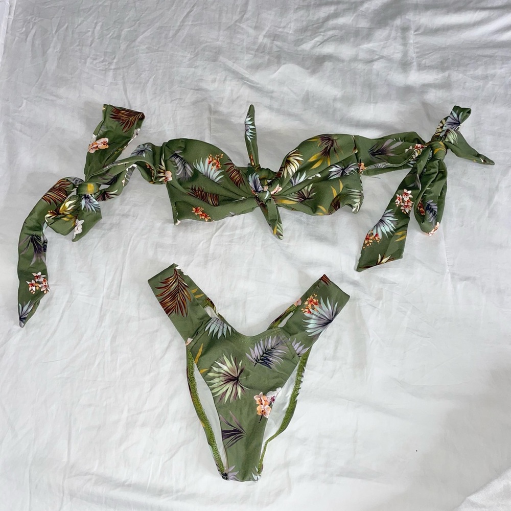 Montce swim green bikini